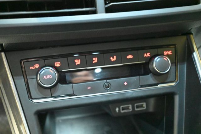 VOLKSWAGEN Polo usata 47