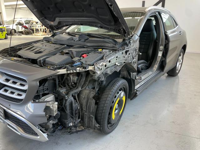 MERCEDES-BENZ GLA 180 usata, con Cruise Control