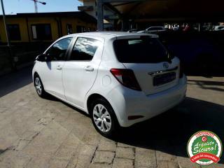 TOYOTA Yaris usata, con Alzacristalli elettrici