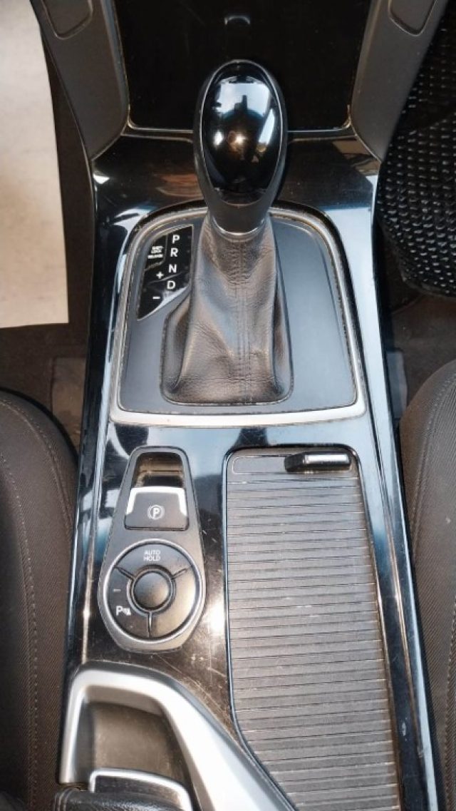 HYUNDAI i40 usata, con Servosterzo