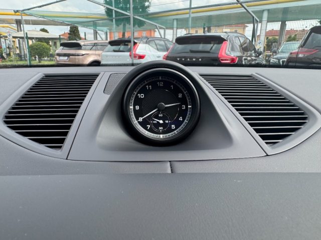 PORSCHE Macan usata, con Fendinebbia