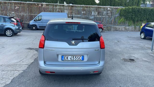 PEUGEOT 5008 usata, con Climatizzatore