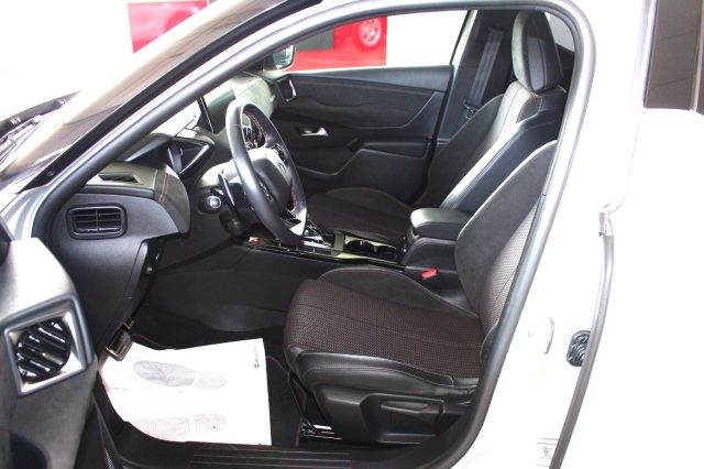 DS AUTOMOBILES DS 3 usata, con Boardcomputer