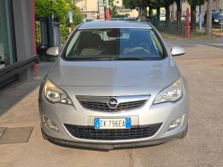 OPEL Astra usata, con Specchietti laterali elettrici