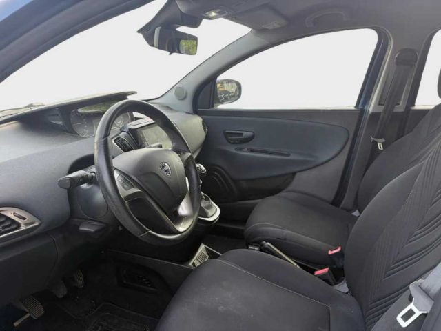 LANCIA Ypsilon usata, con Servosterzo