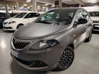 LANCIA Ypsilon usata, con Airbag