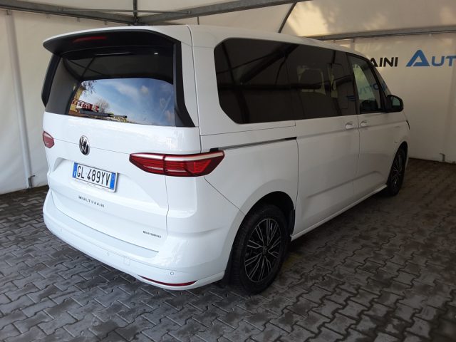 VOLKSWAGEN Multivan usata, con Luci diurne LED