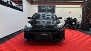 TOYOTA Yaris usata, con Airbag laterali