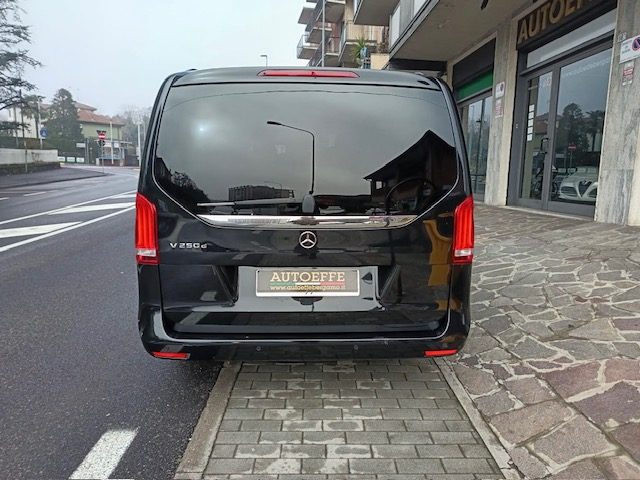 MERCEDES-BENZ V 250 usata, con Airbag Passeggero