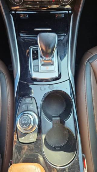 INFINITI QX30 usata, con Cruise Control