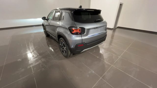 JEEP Avenger usata, con Autoradio