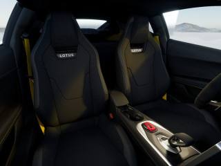 LOTUS Emira usata, con Touch screen