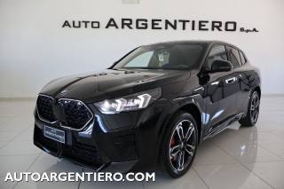 BMW X2 sDrive 18d Msport Pro head up display iconic glow