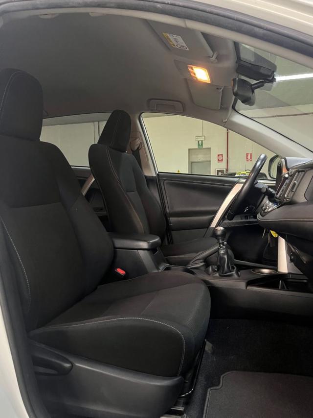 TOYOTA RAV 4 usata, con Controllo trazione