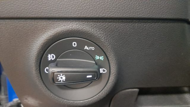 SKODA Karoq usata, con Servosterzo