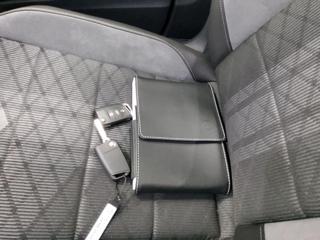 VOLKSWAGEN T-Roc usata, con Autoradio