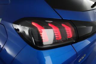PEUGEOT 208 usata 9