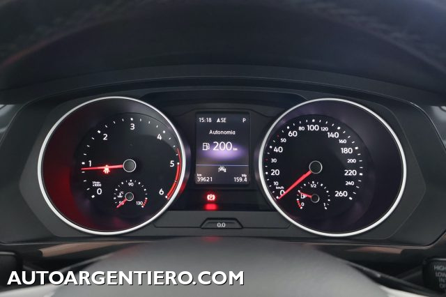 VOLKSWAGEN Tiguan usata, con Leve al volante