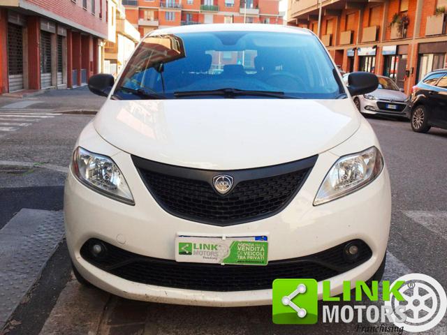 LANCIA Ypsilon usata, con Airbag
