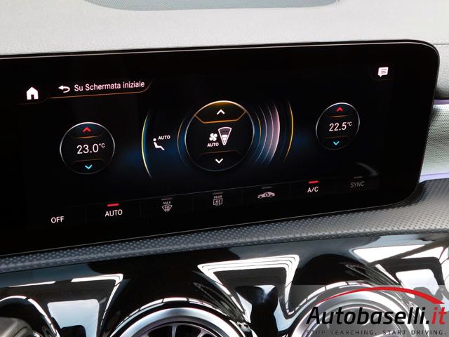 MERCEDES-BENZ A 180 usata, con Specchietto retrovisore con funzione antiabbagliamento