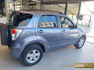 DAIHATSU Terios usata, con Autoradio
