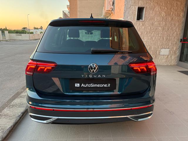 VOLKSWAGEN Tiguan usata, con Autoradio