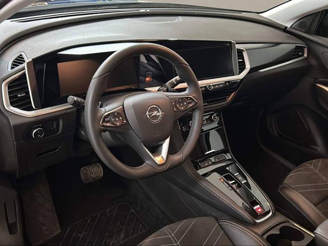OPEL Grandland usata, con Sedili riscaldati