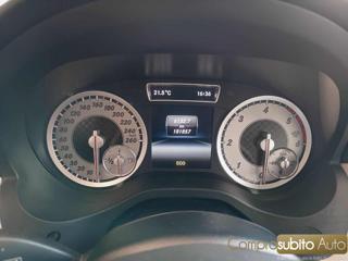 MERCEDES-BENZ A 180 usata 25