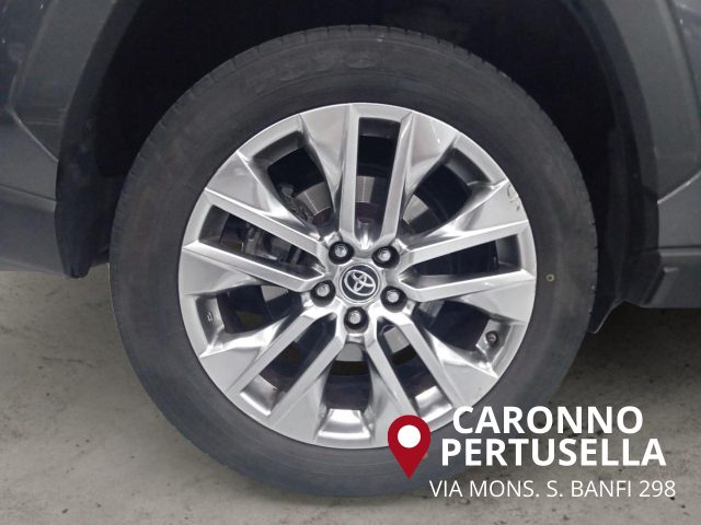 TOYOTA RAV 4 MY23 usata, con Park Distance Control