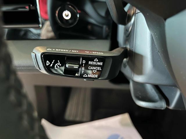 PORSCHE Taycan usata, con Immobilizzatore elettronico