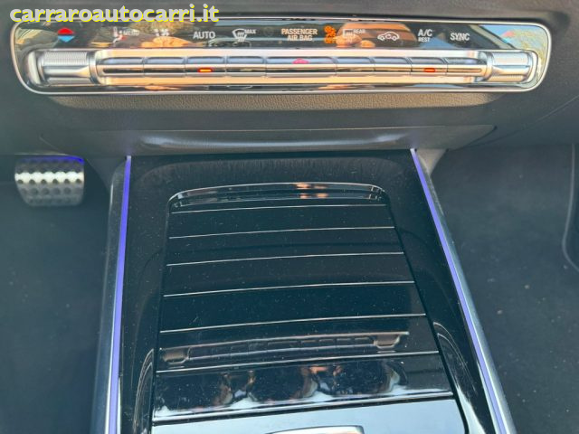 MERCEDES-BENZ GLA 200 usata, con Sensori di parcheggio posteriori