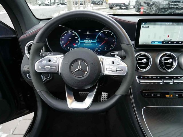 MERCEDES-BENZ GLC 300 usata, con Controllo trazione