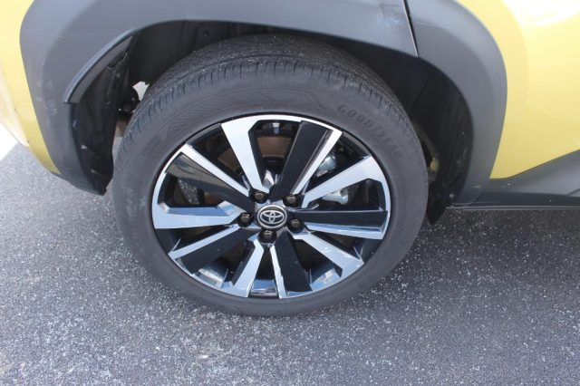 TOYOTA Yaris Cross usata, con Controllo elettronico della corsia