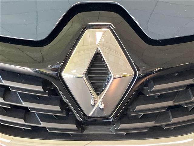 RENAULT Captur usata 16