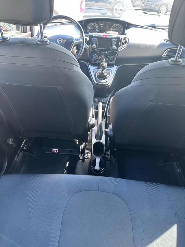 LANCIA Ypsilon usata, con Climatizzatore