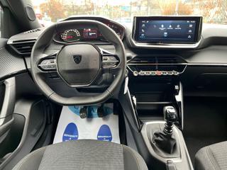 PEUGEOT 2008 usata, con Controllo automatico clima