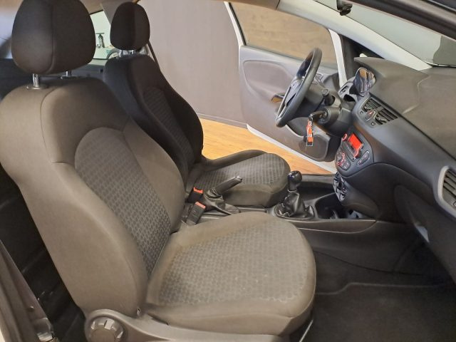 OPEL Corsa usata, con Controllo trazione