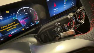 MERCEDES-BENZ GLA 200 usata, con Sistema di navigazione