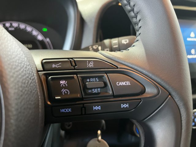 TOYOTA Aygo X usata, con USB