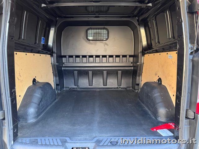 FORD Transit Custom usata, con Climatizzatore