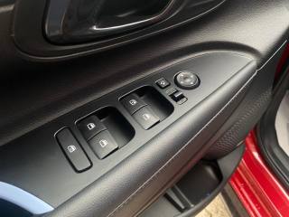 HYUNDAI i20 usata, con Climatizzatore