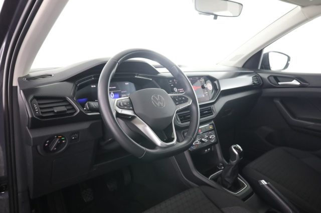 VOLKSWAGEN T-Cross usata 2