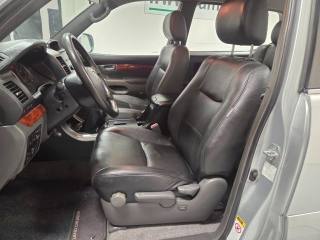 TOYOTA Land Cruiser usata, con Supporto lombare