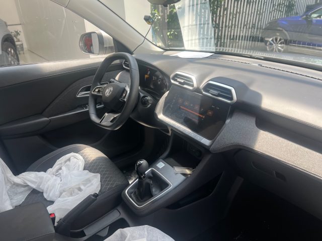 MG ZS usata, con USB