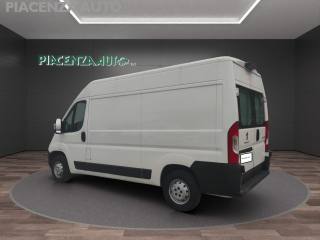 PEUGEOT Boxer usata, con Autoradio