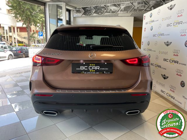 MERCEDES-BENZ GLA 200 usata, con Luci diurne LED