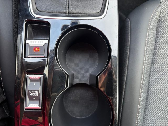 PEUGEOT 208 usata, con Vetri oscurati