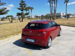 HYUNDAI i20 usata, con Fendinebbia