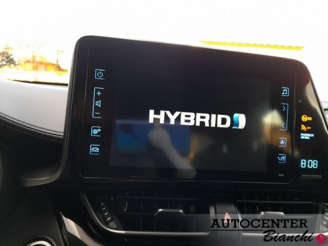 TOYOTA C-HR usata, con Cruise Control