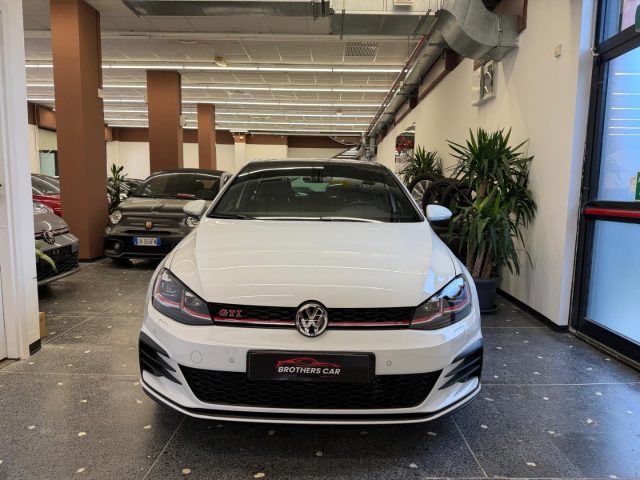 VOLKSWAGEN Golf GTI usata, con Airbag